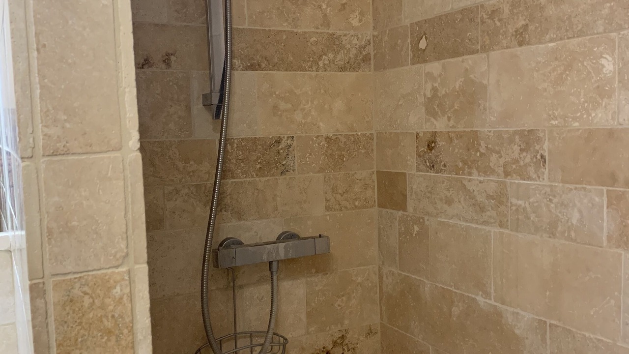 Photo of Bathroom in Maussane
