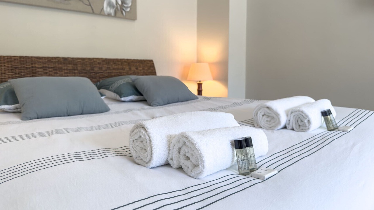 Photo of Bedroom in California - Pezou