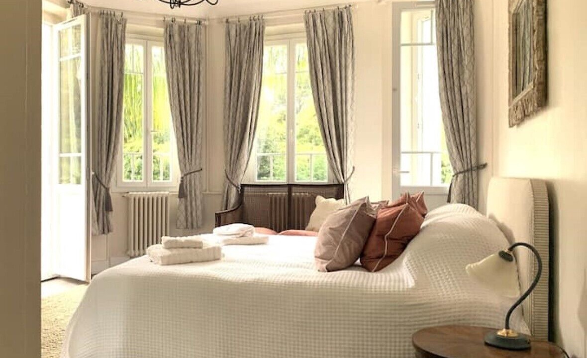 Photo of Bedroom in Cap-d'Antibes