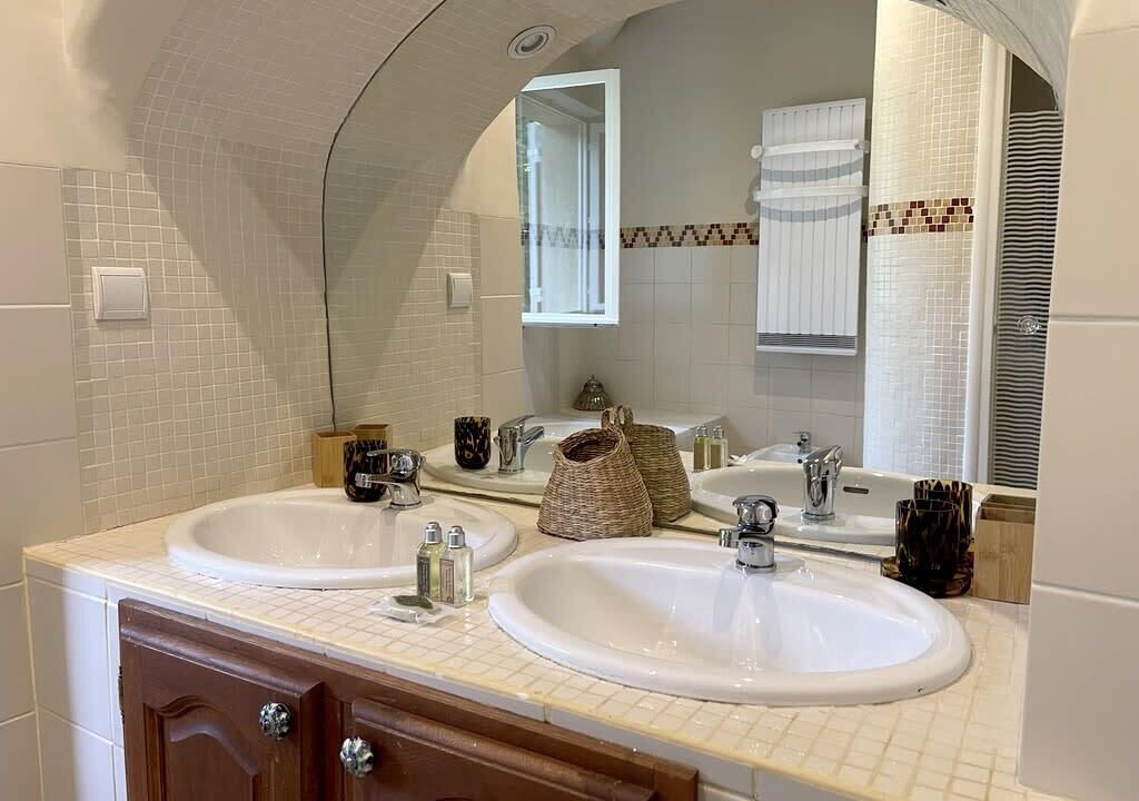 Photo of Bathroom in Salon-de-Provence