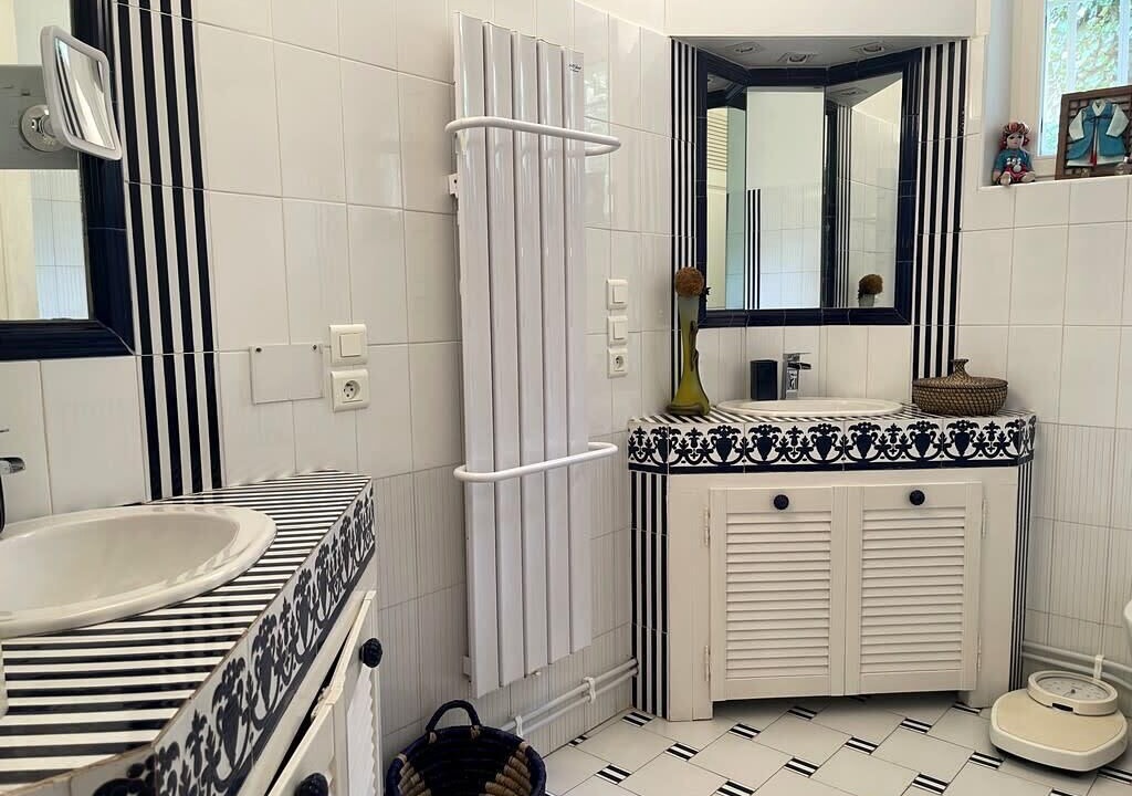 Photo of Bathroom in Salon-de-Provence