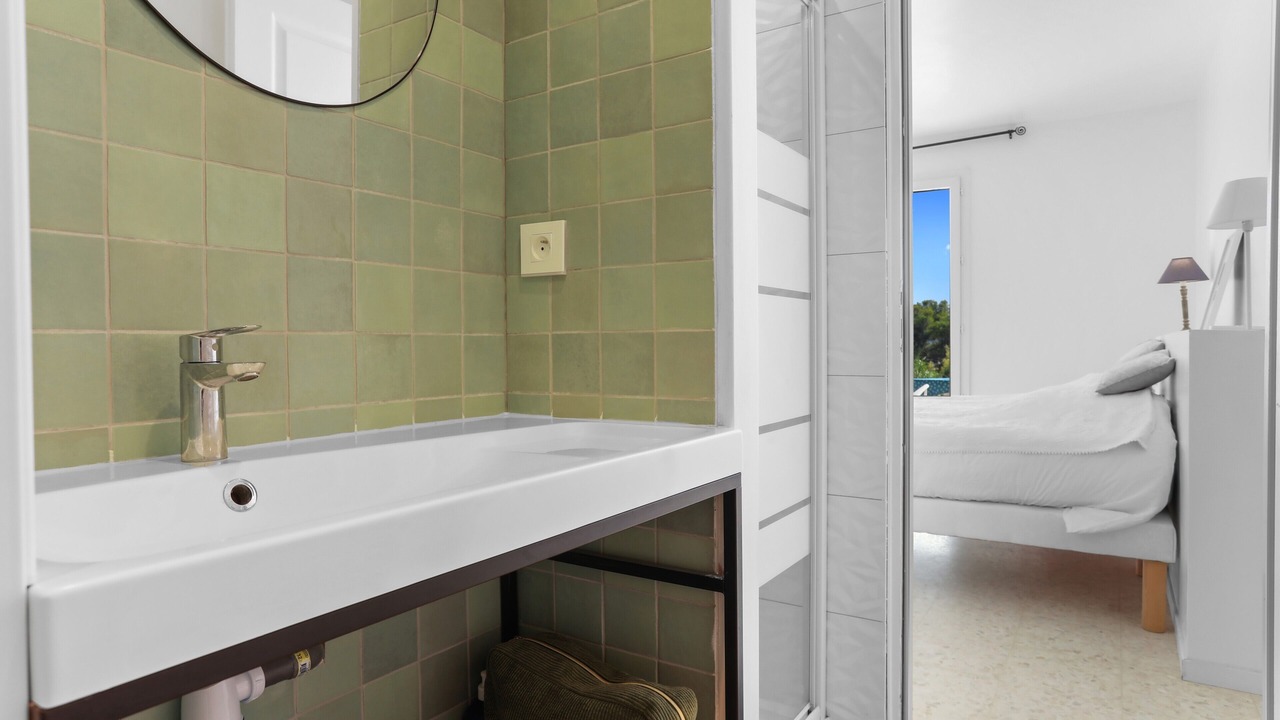 Photo of Bathroom in Saint-Aygulf