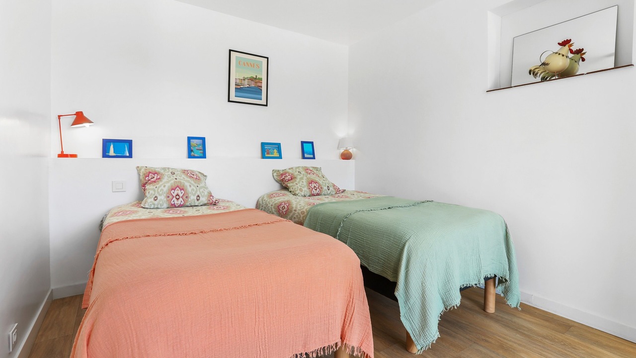 Photo of Bedroom in Saint-Aygulf