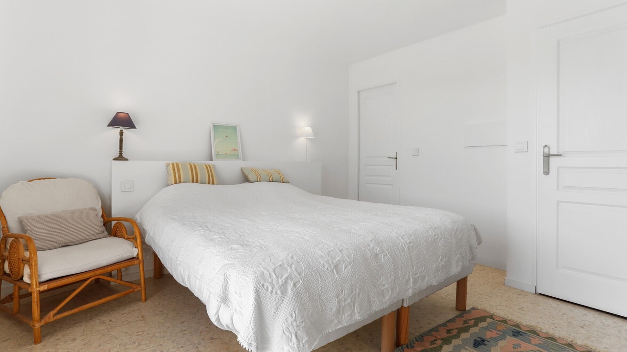 Photo of Bedroom in Saint-Aygulf
