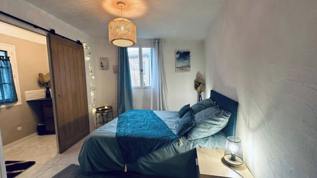 Photo of Bedroom in Saint-Gilles