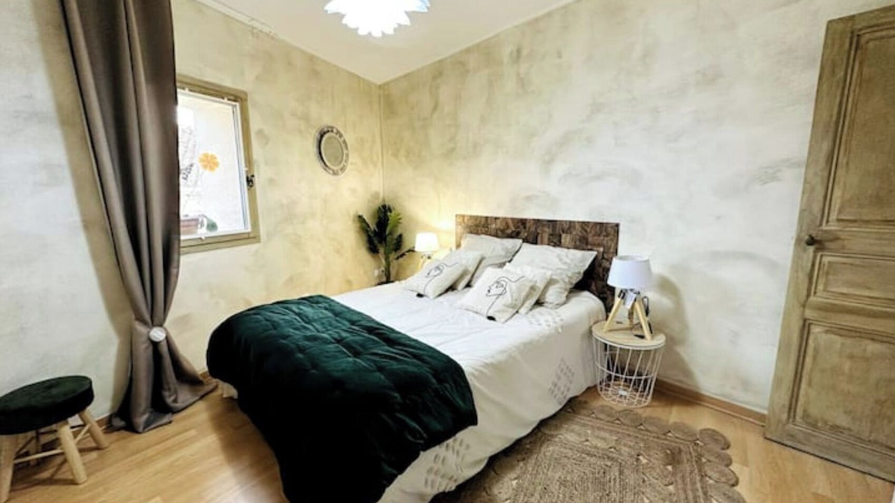 Photo of Bedroom in Saint-Gilles