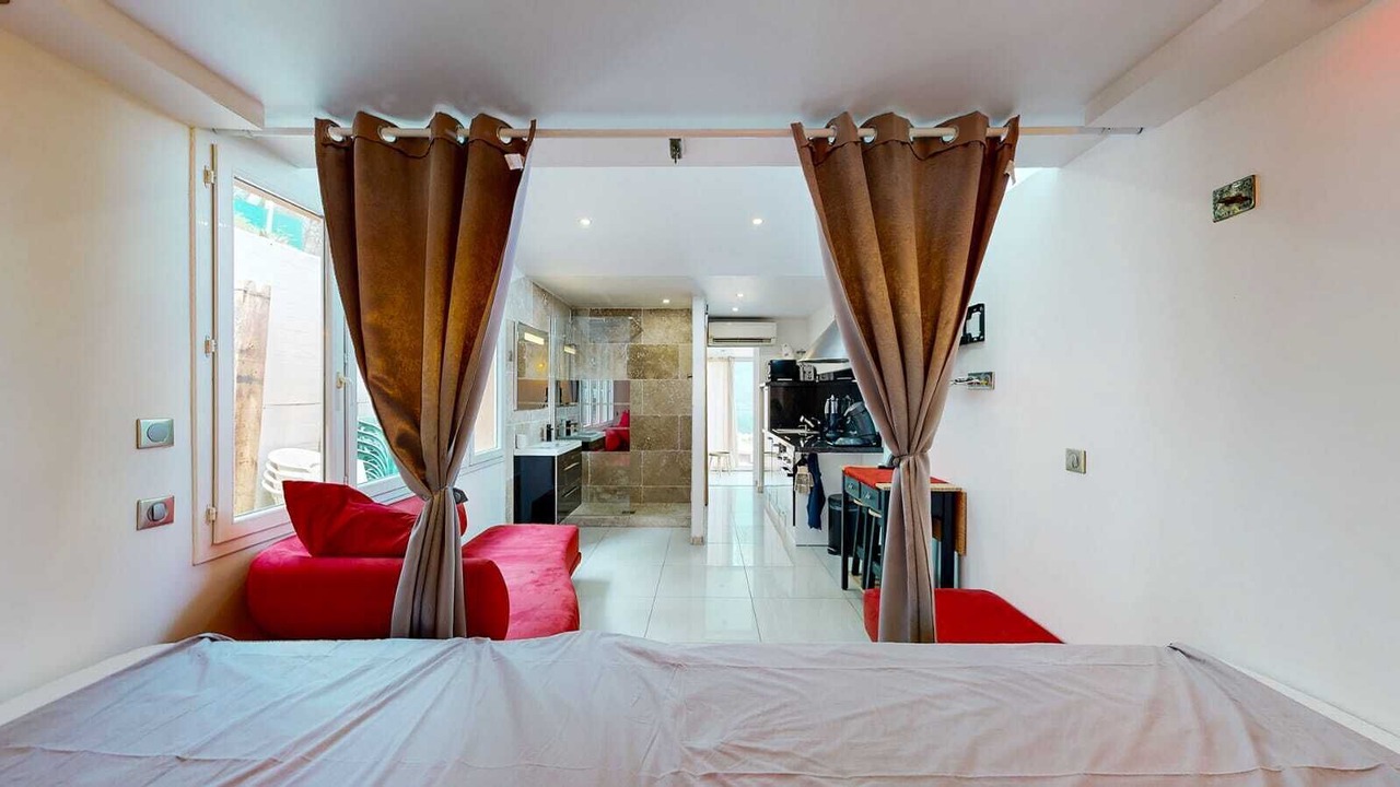 Photo of Bedroom in Istres