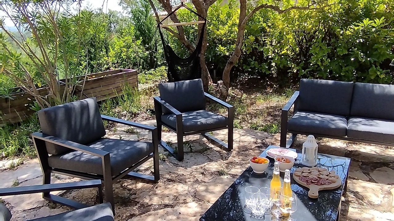 Photo of Patio Balcony in Tourrettes