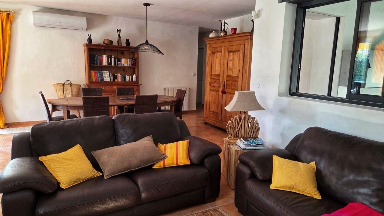Photo of Livingroom in St.-Remy-de-Provence