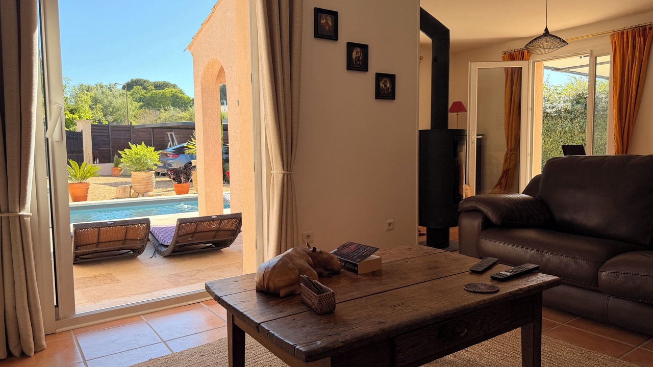 Photo of Livingroom in St.-Remy-de-Provence