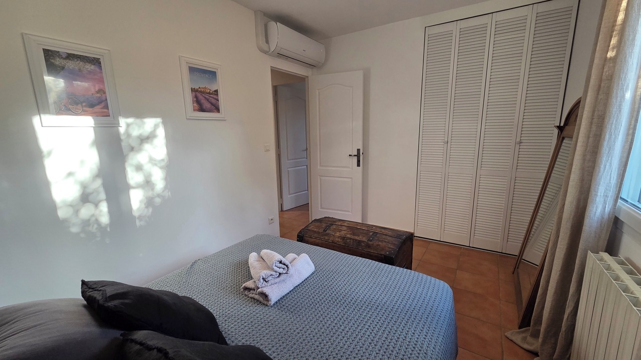 Photo of Bedroom in St.-Remy-de-Provence
