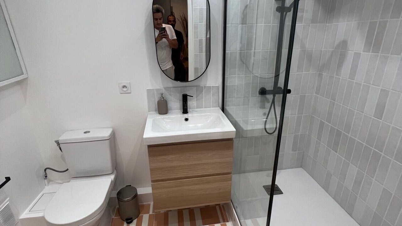 Photo of Bathroom in Le Pharo