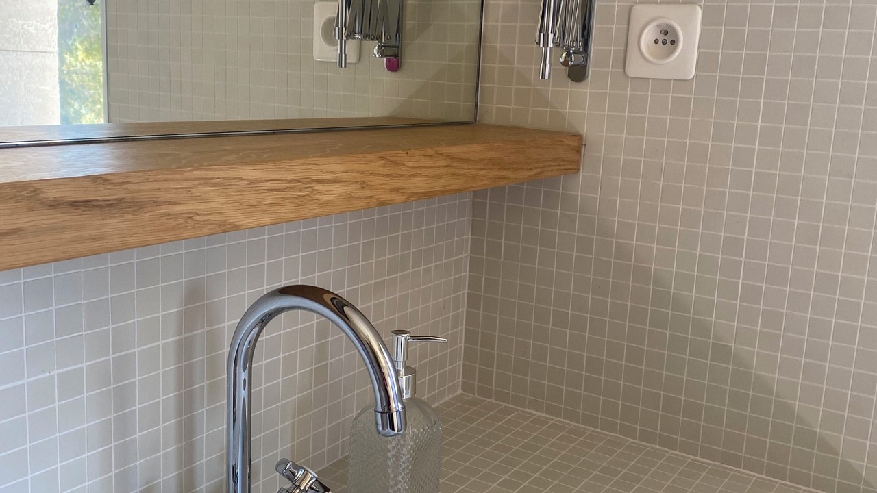 Photo of Bathroom in Eygalieres