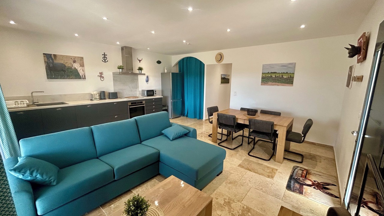 Photo of Livingroom in Arles