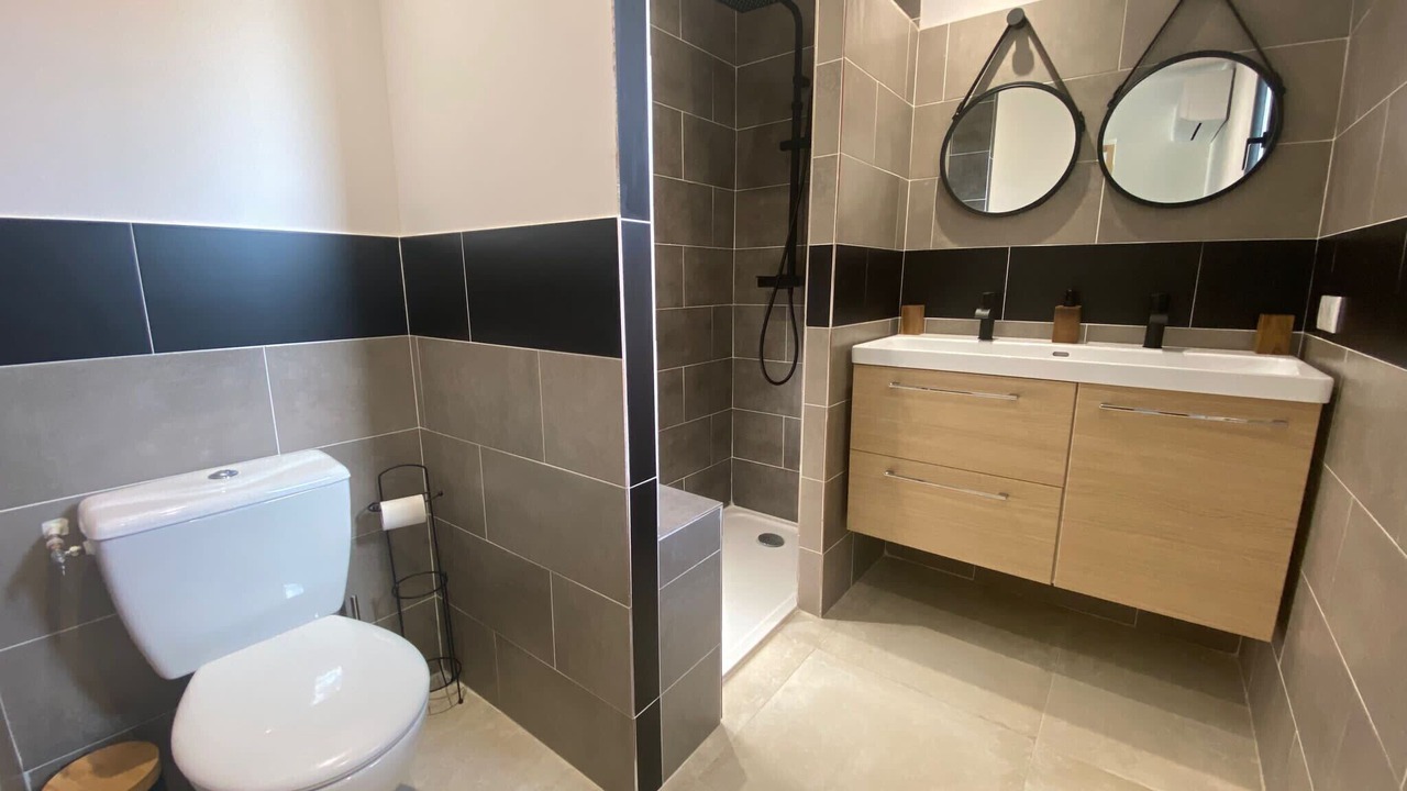 Photo of Bathroom in Maillane