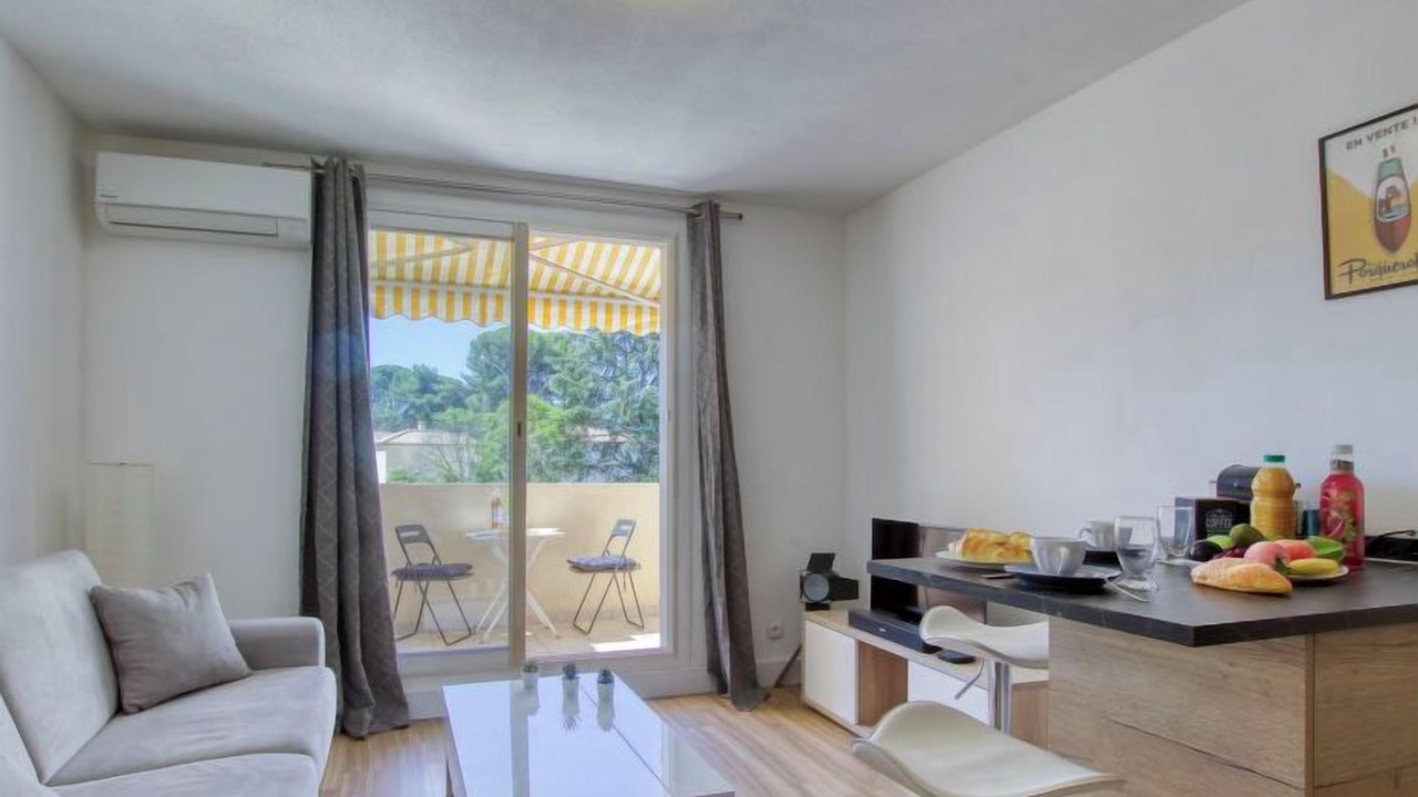 Photo of Bedroom in Les Lecques