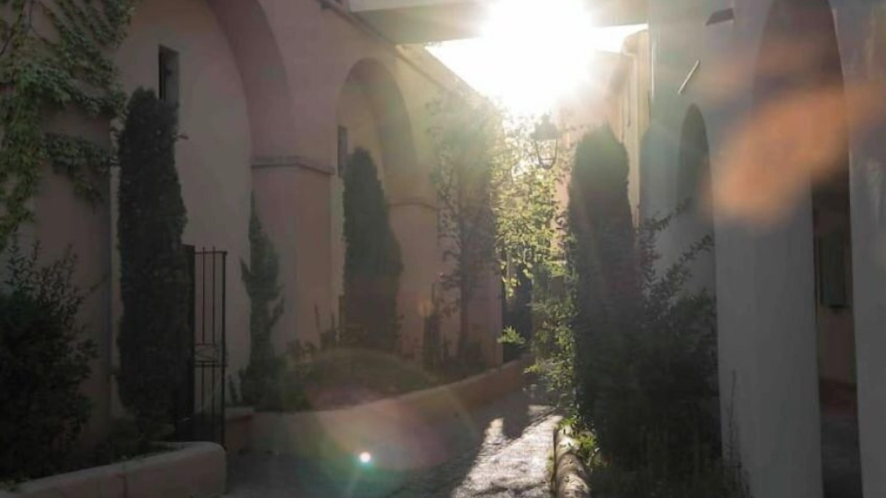 Photo of Outdoor in Pont Royal