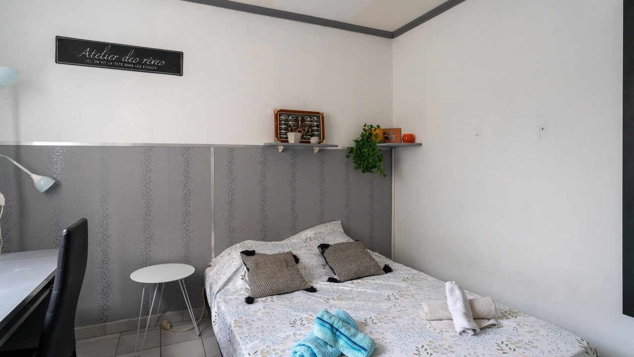 Photo of Bedroom in Cavaillon