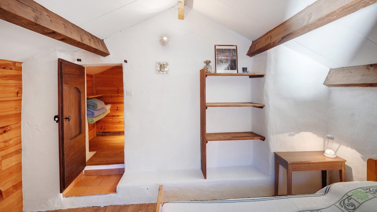 Photo of Bedroom in Vissec