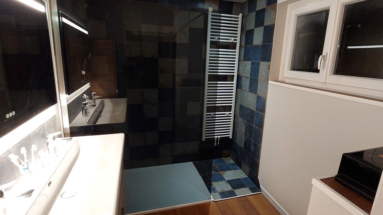 Photo of Bathroom in Brignoles