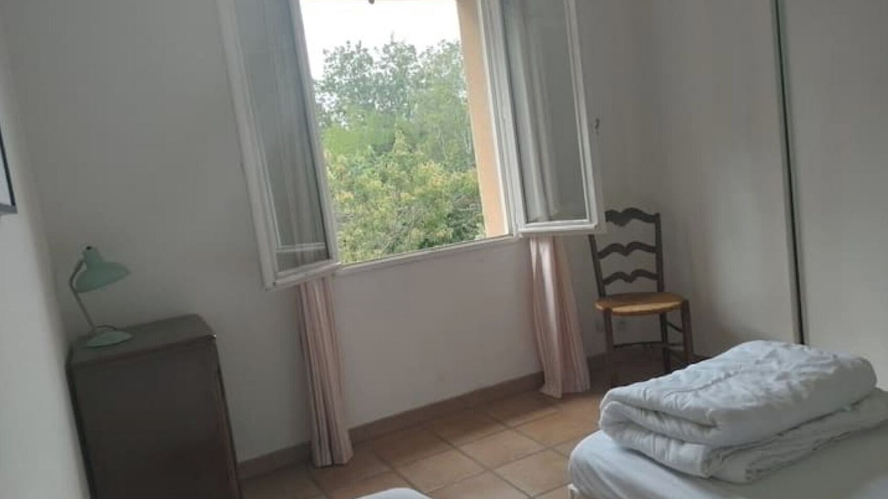 Photo of Bedroom in Le Chaffaut-Saint-Jurson