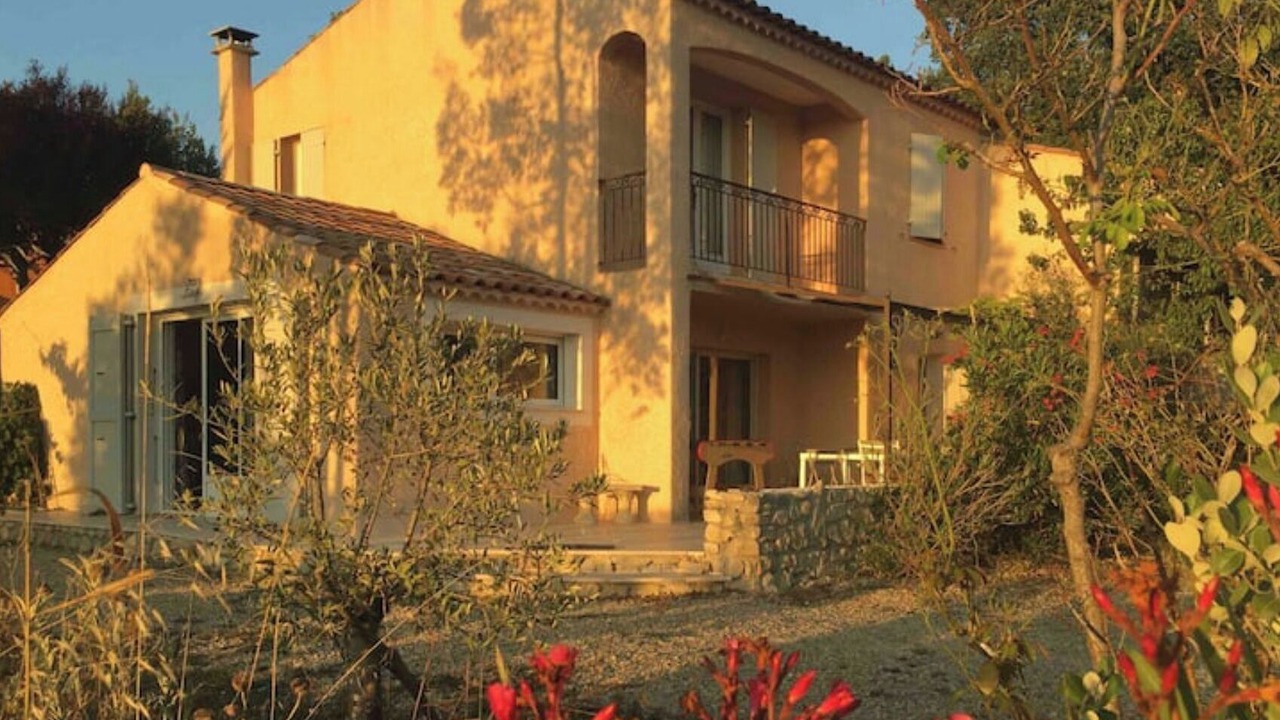 Photo of Outdoor in Le Chaffaut-Saint-Jurson