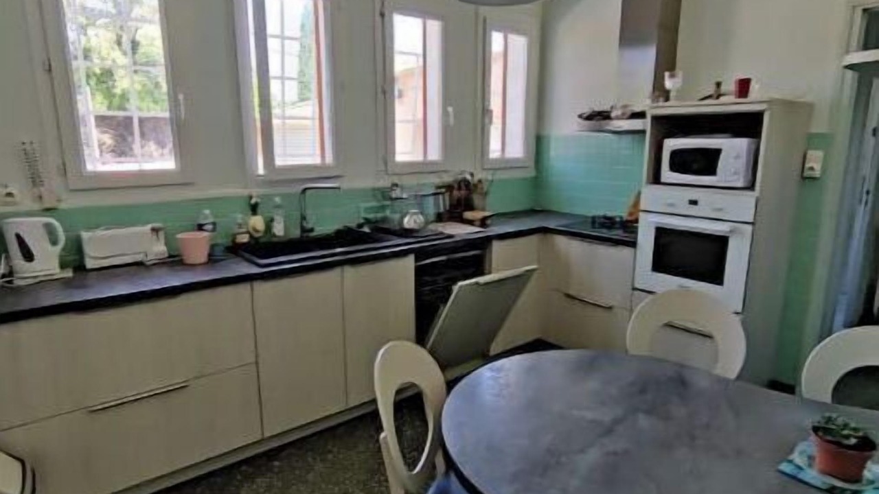 Photo of Kitchen in Arles