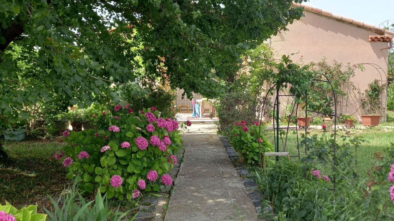 Photo of Outdoor in Arles