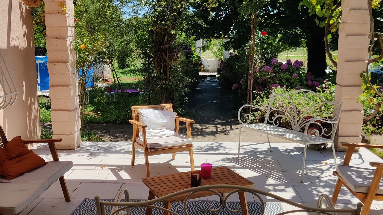 Photo of Patio Balcony in Arles