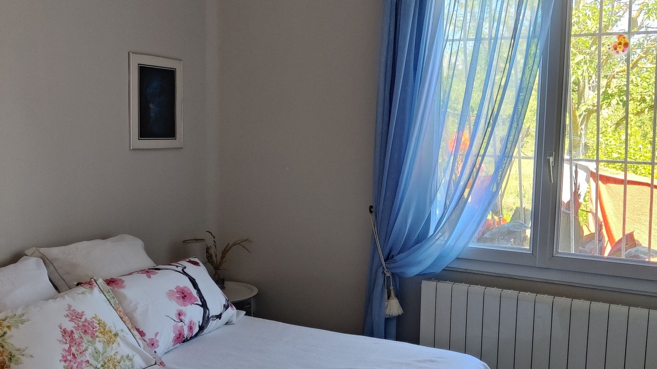 Photo of Bedroom in Arles
