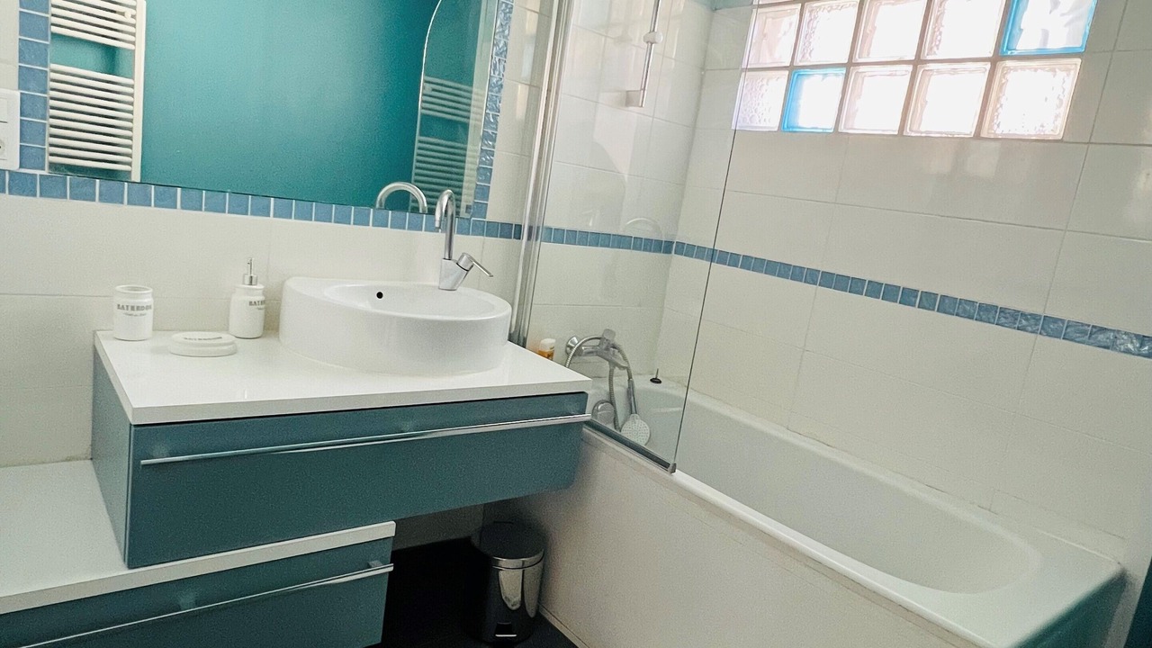 Photo of Bathroom in Avignon