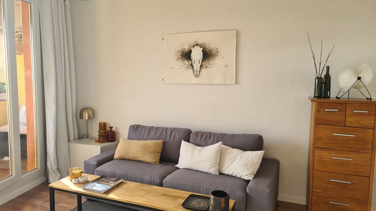 Photo of Livingroom in Eguilles