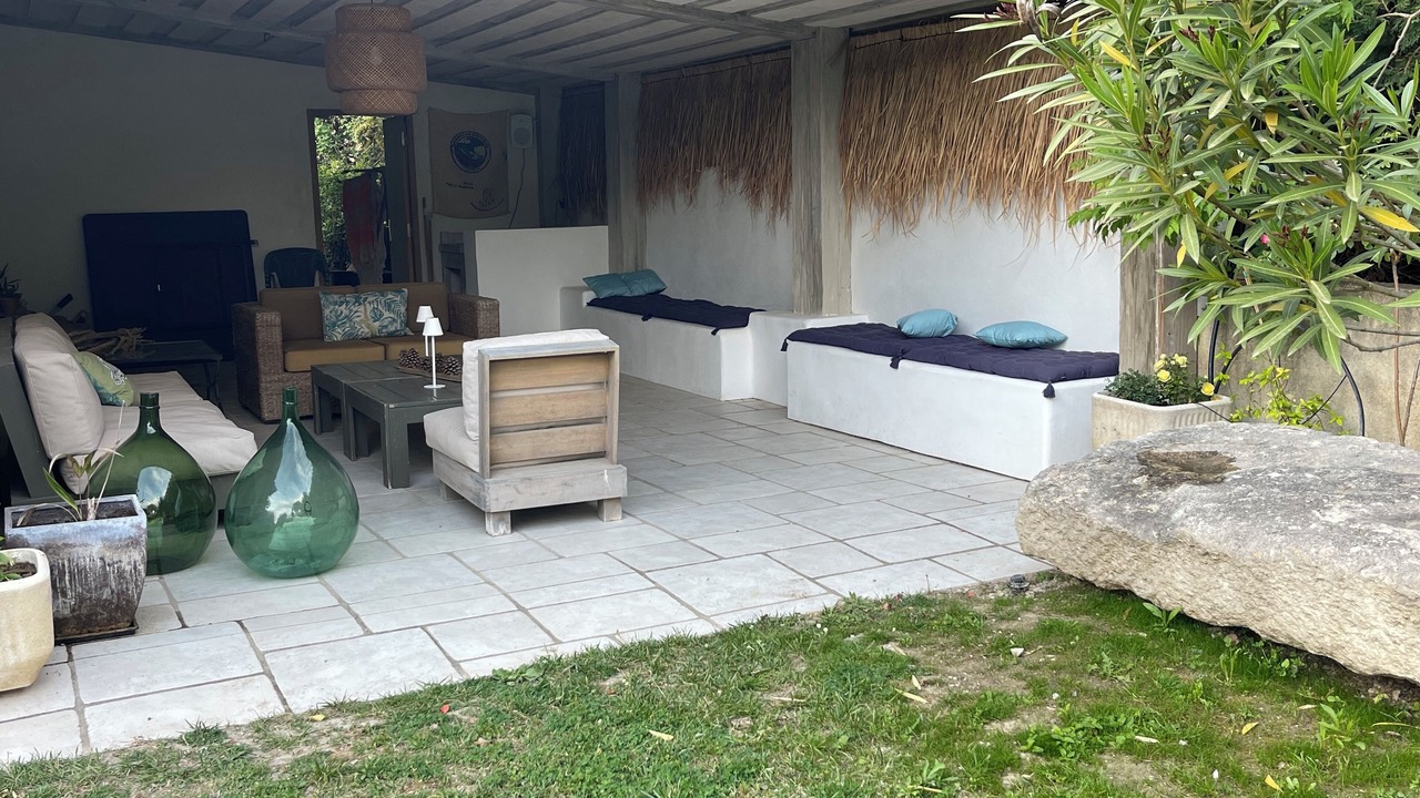 Photo of Patio Balcony in Eyragues