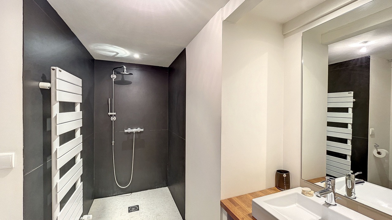 Photo of Bathroom in Eyragues