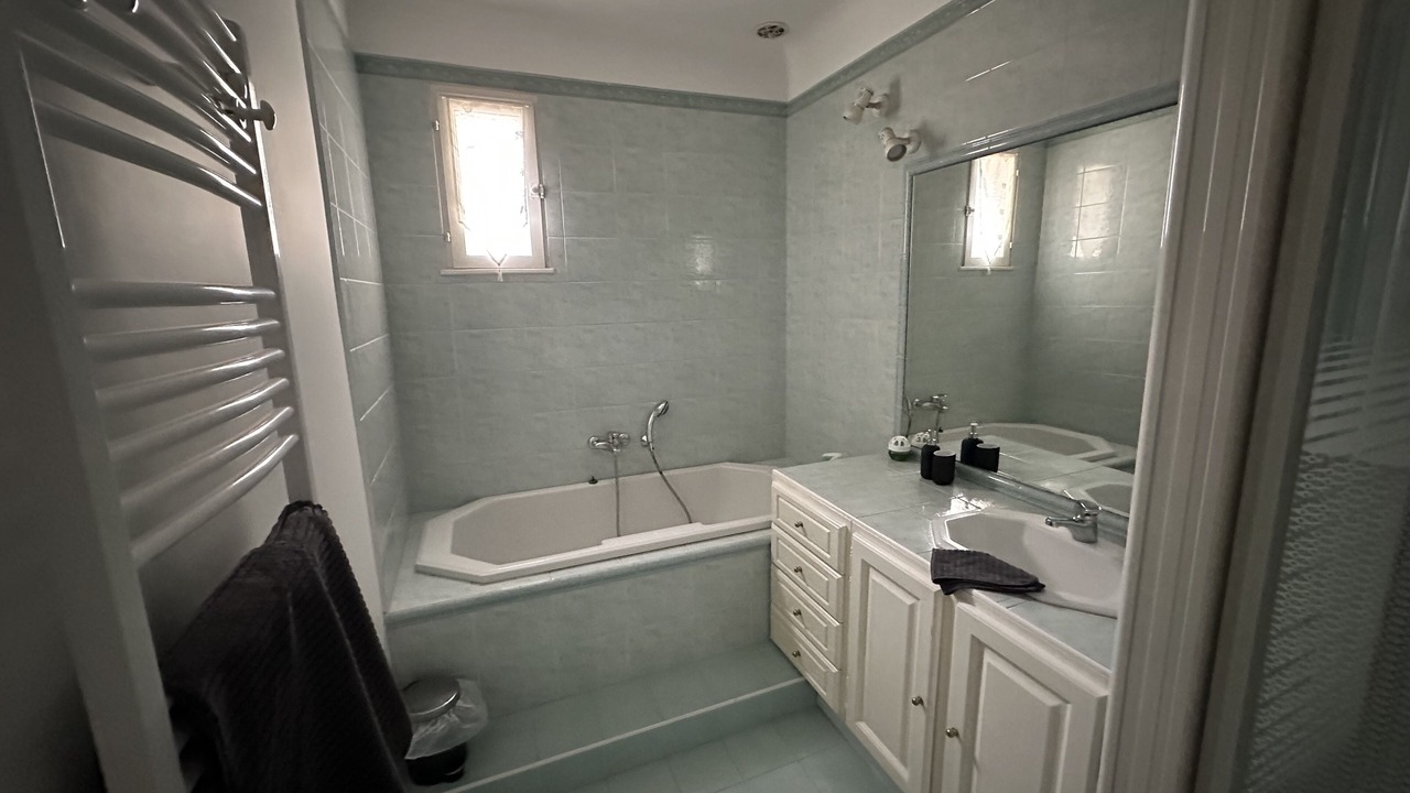 Photo of Bathroom in Cavaillon
