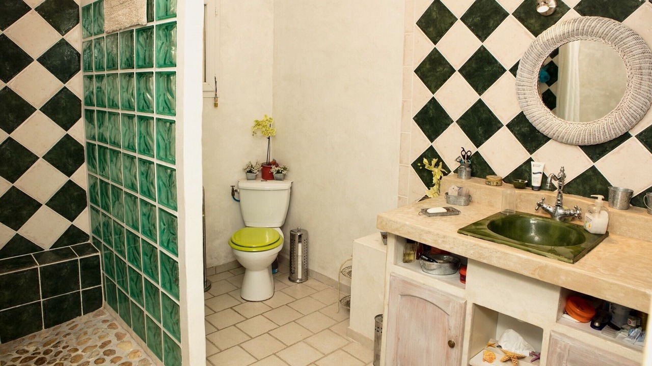 Photo of Bathroom in Arpaillargues-et-Aureillac