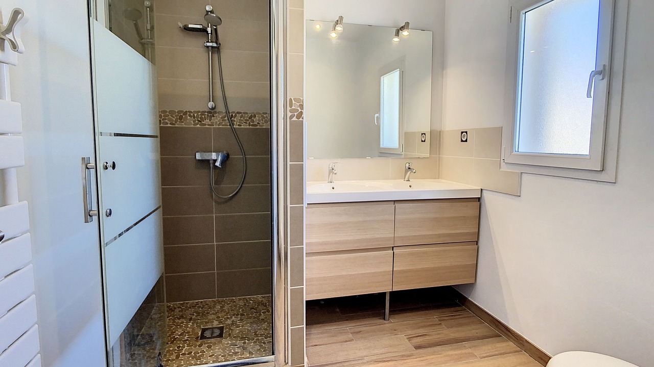 Photo of Bathroom in Pignan