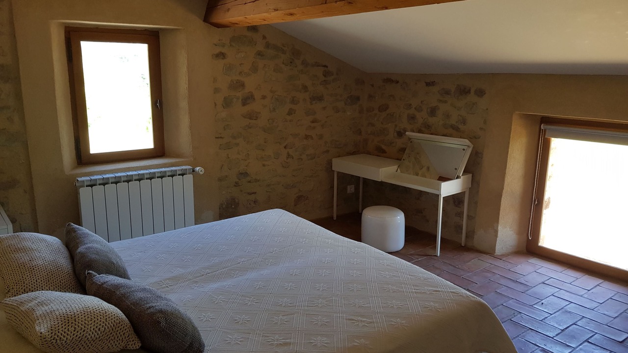 Photo of Bedroom in Ongles
