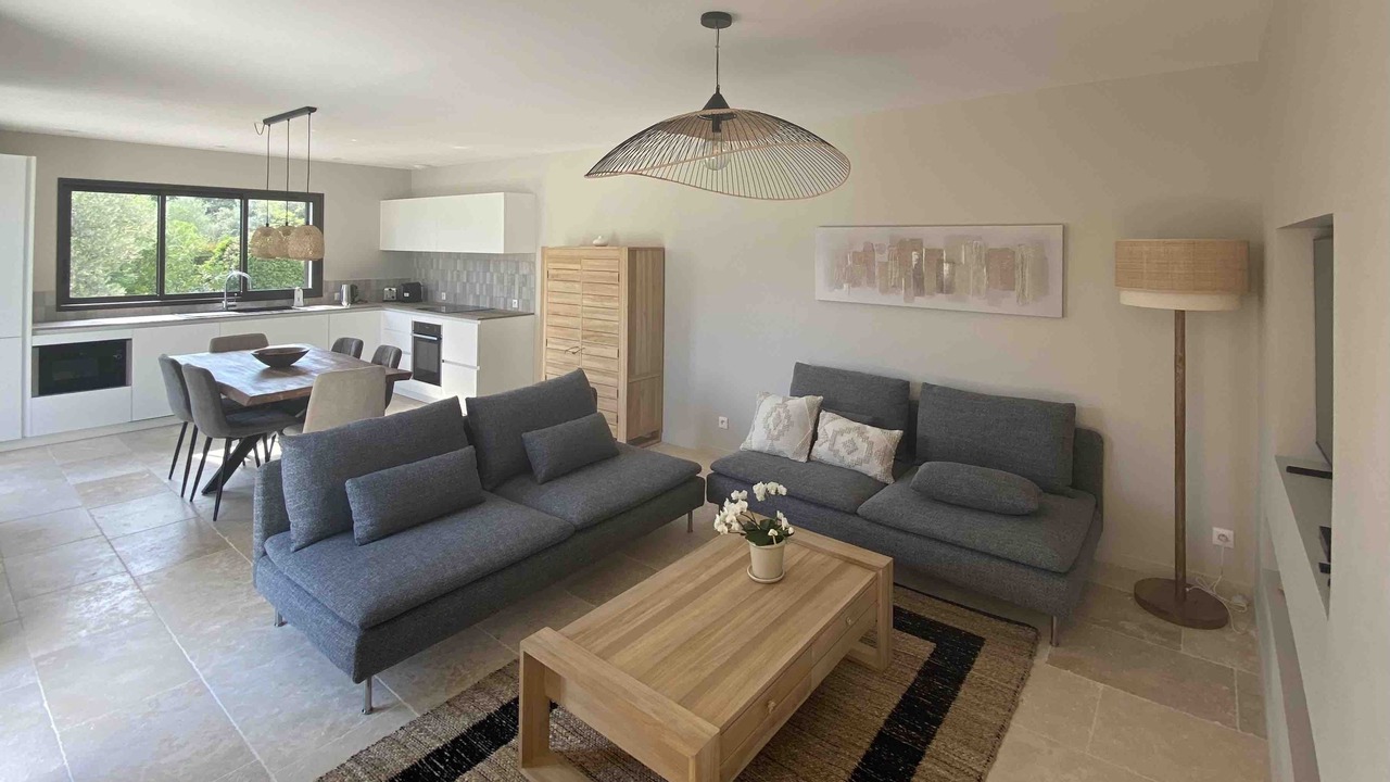 Photo of Livingroom in Gemenos