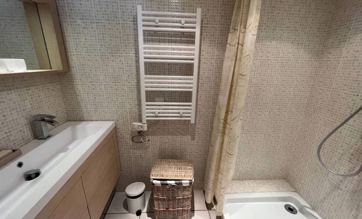 Photo of Bathroom in Biot