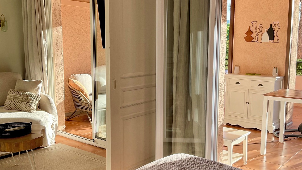 Photo of Bedroom in Pont Royal