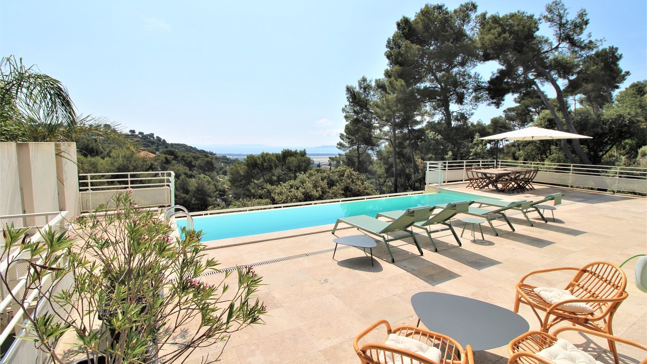 Photo of Outdoor in Hyeres
