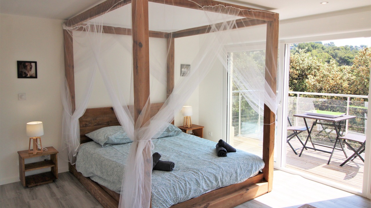 Photo of Bedroom in Hyeres