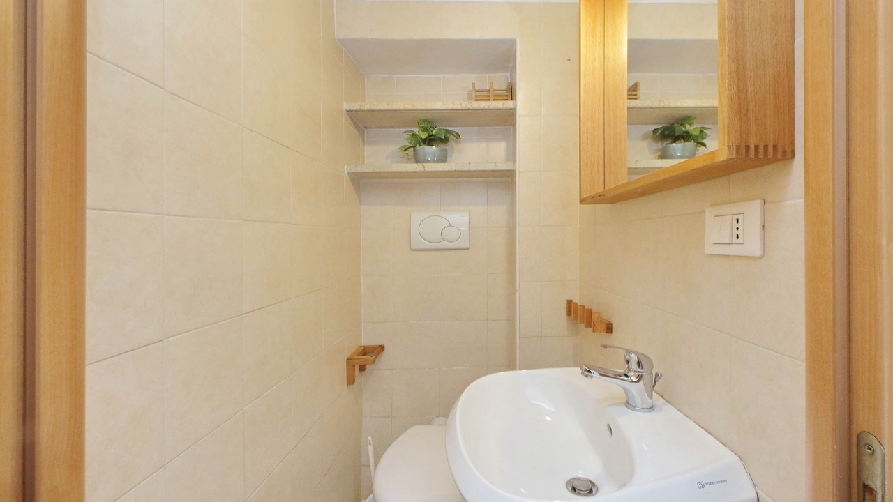 Photo of Bathroom in Rione XVIII Castro Pretorio