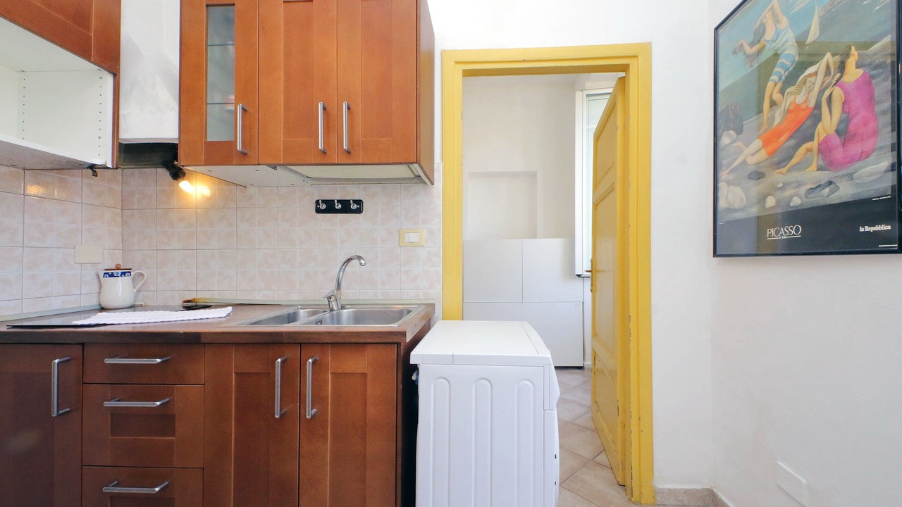 Photo of Kitchen in Rione XVIII Castro Pretorio
