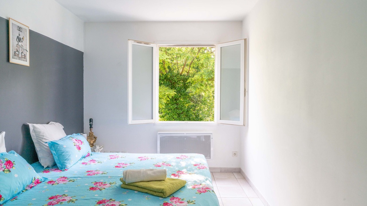 Photo of Bedroom in Apt