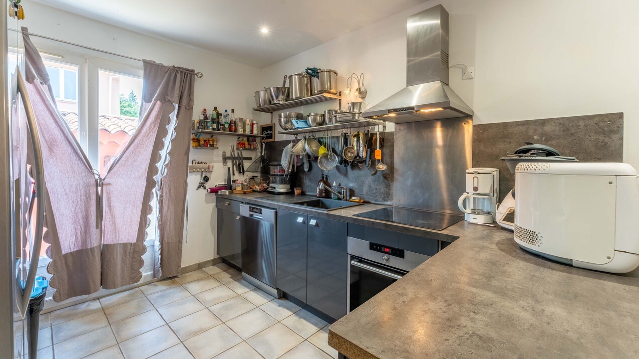 Photo of Kitchen in Apt