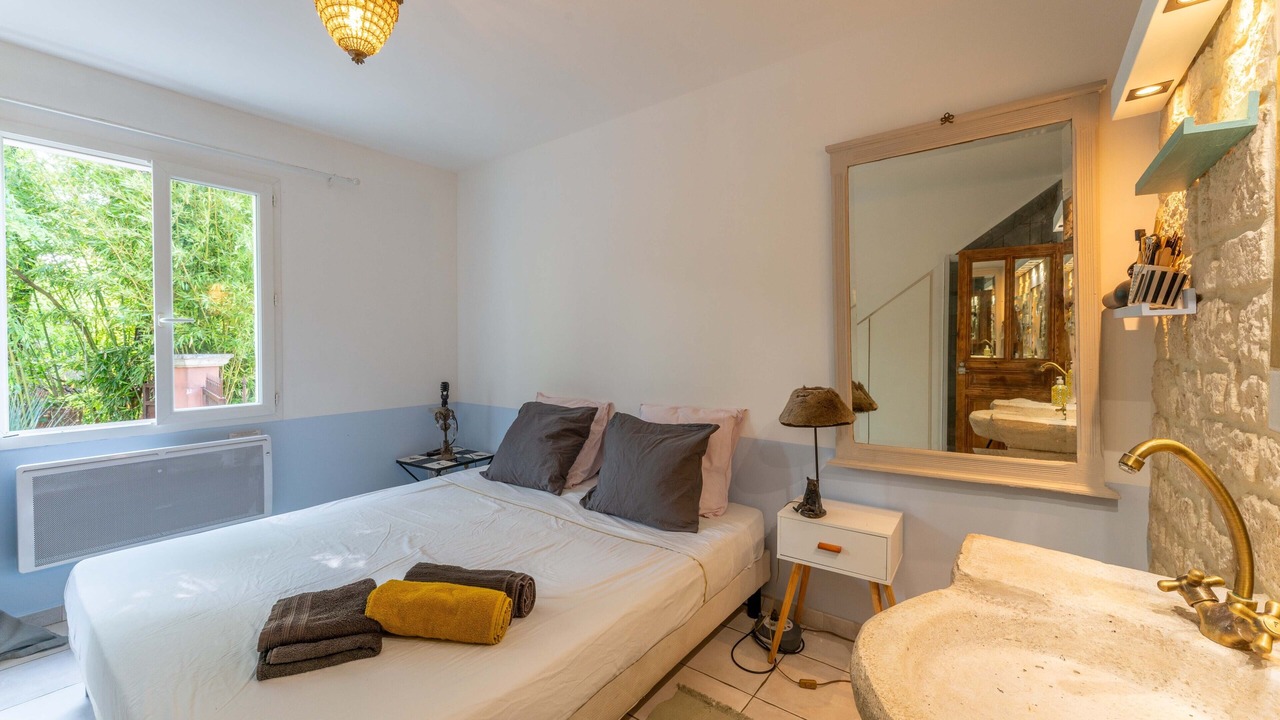 Photo of Bedroom in Apt