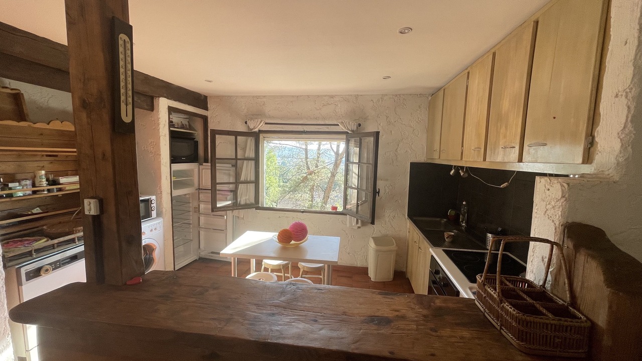 Photo of Kitchen in Simiane-Collongue