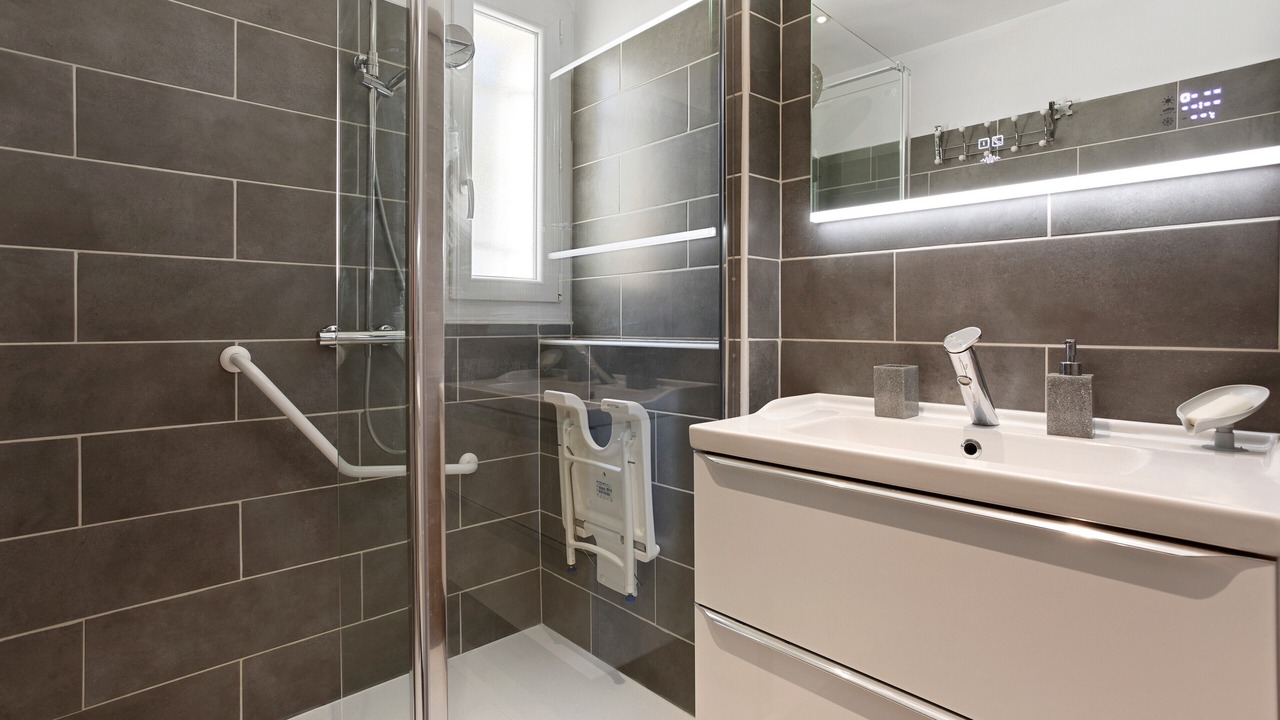 Photo of Bathroom in Vidauban